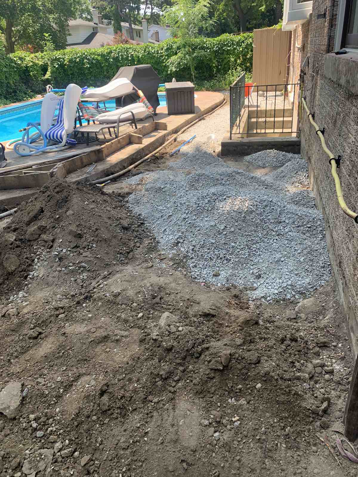 interlock backyard and sidewalk 5
