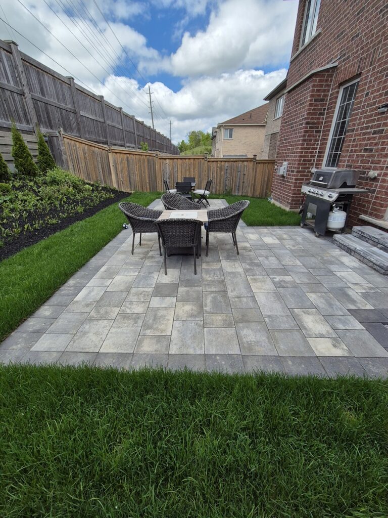interlocking backyard garden